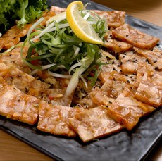 [제철달력] 45년순대명인 양념편육 300g 500g 국내산 특수부위 냉동, 1개