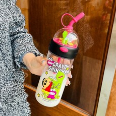 [짱구는 못말려] 어린이 트라이탄 빨대식 대용량 620ml 물병 물통/귀여운 피규어 장난감 놀이감, 블랙, 1개