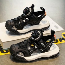 DFMEI 男童涼鞋夏季新款兒童鞋子運動沙灘鞋中大童男孩包頭旋轉鈕釦