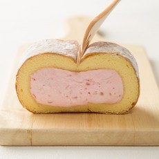 [도쿄롤] 일본 신키네도 수작업 수제 생크림 롤케이크 딸기맛 홀사이즈 / 식물성 크림 / 촉촉 부드러운 명품 디저트, 1개, 350g