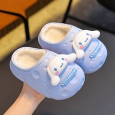 산리오 캐릭터즈 키즈 겨울용 털 슬리퍼