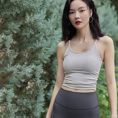 QUEEN YOGA瑜伽運動背心，固定一體杯，簡約健身小可愛，戶外運動內衣