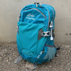 Senterlan鑫特萊 登山背包25L 網架背負系統 腰帶減壓設計 防雨罩 水袋背包 運動旅遊後背包, 水藍, 水藍