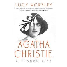 (영문도서) Agatha Christie: An Elusive Woman Paperback, Pegasus Crime, English, 9781639365739