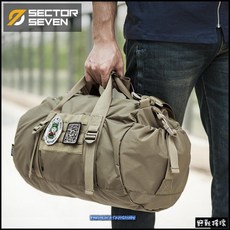 野戰搖滾-生存遊戲 SECTOR SEVEN 河豚戰術水桶包 側背包 黑色/泥色/軍綠色 圓筒包 手提包 勤務包 登山包, 泥色