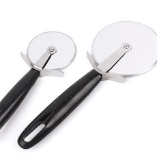 브레싱하우스 피자칼 피자컷팅, 소