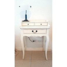 法式多功能書桌化妝台，簡約風格，寬敞桌面，多功能收納，居家必備