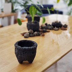 [모리앤] 화산석 돌 화분, 1개
