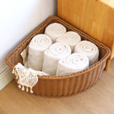 나띵베럴 모서리활용 반원형 라탄 빨래바구니 수건 옷장 정리함, 브라운