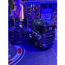 SCANIA合金遙控卡車模型，仿真細節，靈敏操控，合金車身，堅固耐用，模型收藏, 銀色, 30個