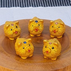 돼지모형 황금 돼지장식 개업선물 현관장식품 결혼용품 재물운상승 (2마리세트)
