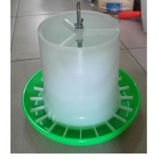 ecgo五金百貨 8公斤飼料桶 養雞塑膠飼料桶 飼料槽 飼料盆 雞餵食器 雞槽, 1個, 8公斤