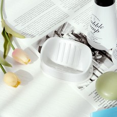 일본 야마다 angee 세로비누대 (no.664) 비누 보관 물빠짐 세로형 스탠드 비누대, 1개, 화이트