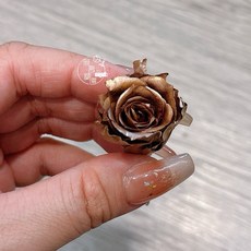 不凋玫瑰花頭 永生花DIY材料 母親節/情人節禮物/花圈花環/乾燥花玻璃罩適用 黑邊玫瑰風格, 1朵/金色/約3公分