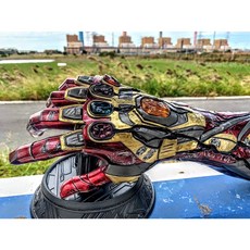 無限之戰mk85鋼鐵人之手鋼鐵手臂無限手套，會發光有音效，漫威英雄角色扮演，精緻工藝舒適材質, 1個