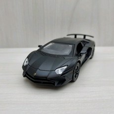 宅米吉 全新盒裝現貨 1:36 藍寶堅尼 LP750-4 消光黑色 合金 模型車(聲光車)玩具 兒童 禮物 收藏 交通, 1個