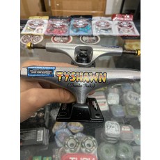 雷橋 thunder T橋 滑板進口橋 tyshawn簽名款 尺寸147 PU無磨損, 如圖所示, 1個