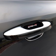 [비브랜드](와이앤유)차문 손잡이 기스방지 레터링 로고 인쇄 투명 도어컵 스티커 보호필름 쏘렌토MQ4 호환, 블랙로고