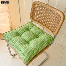DFMEI 方形加厚麪包坐墊 餐椅墊 辦公室座椅墊