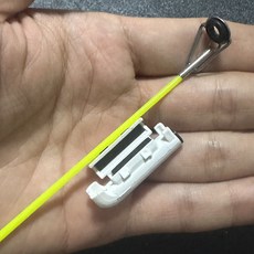 電子幹稍燈 咬鈎變色電子竿稍燈夜釣靜止不亮咬鈎亮磯竿海竿手竿燈釣魚報警器, 1個, 竿稍燈底座卡扣（無燈）1個