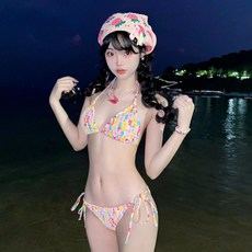 女生夏日泳裝 小碎花比基尼可愛碎花純欲風沙灘小胸bikini泳衣泳裝三點式兩件套, 粉紅色爲隨機顏色特價款式,XL