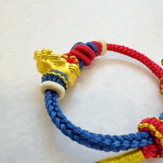 儒家寶寶 純金9999 黃金手繩/手鍊，9999純金，大馬圖案，紅藍撞色粗繩，彌月/滿月/抓周禮