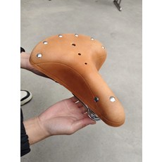 復古 純牛皮 自行車坐墊 鞍座 通勤車 三彈簧 座包, 如圖所示, 1個