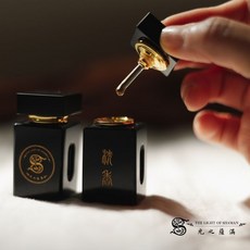 [光之薩滿] 100%純天然印尼達拉干蒸餾沉香油 1ml, 1個