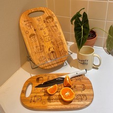 熱銷新品 【8.6萬人收藏】實木切菜闆防黴抗菌檀木廚房傢用案闆兒童寶寶輔食水果砧闆, 1個, 塗鴉橡膠木菜闆,一塊