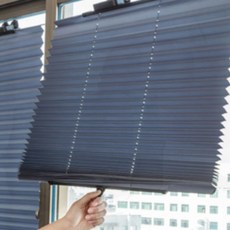 자동햇빛가리개 차량 블라인드 흡착식 암막 커튼 간편설치