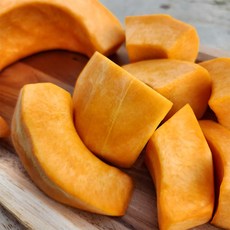 품안농장 생 늙은호박 1kg 손질호박 깍둑조각 호박채 반달모양, 1개, 깍뚝모양