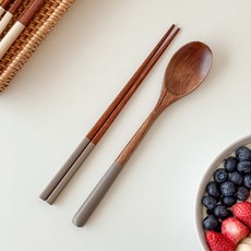 KOUJI 叩吉好物 天然木質餐具組 輕巧便攜 簡約霧灰筷子湯匙套裝 質感生活餐具, 木質霧灰組, 1套, 筷子,湯匙