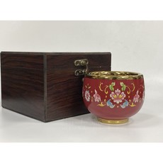 御古齋 精選琺瑯彩瓷掐絲金盞杯 手工建盞滿彩工藝 古典高雅茶器附盒, 1個, 款四