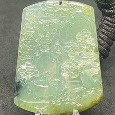 精雕細琢翡翠山水牌：天然美感與傳統藝術的完美結合，寓意平安吉祥