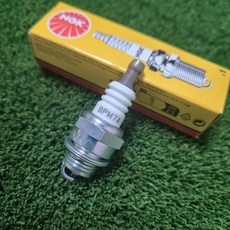 엔진톱 2행정 플러그 NGK BPM7A 7472 엔진톱 점화플러그