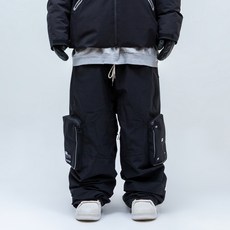 D202 OVERSIZED UTILITY POCKET PANTS BLACK