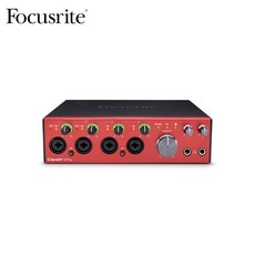 Focusrite Clarett 4Pre 錄音介面, 詳見包裝