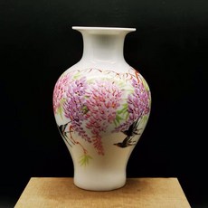 陶瓷器 花瓶 花鳥紋招財瓶, 如圖所示