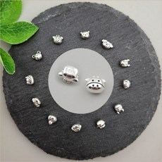 비즈톡 [SVP-09-10]순은펜던트 실버925 십이간지 12간지 미니동물 통과형 6.3x5.2mm 02.소띠