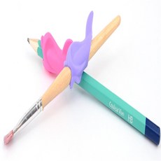 디엘모아 돌고래모양 펜그립 1P 손가락굳은살방지