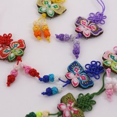 명절 설날 추석 한복 노리개 나비매듭 고리 전통매듭 명절고급선물 전통장식 명절선물세트 전통소품 명절선물포장 보자기포장 전통공예 임직원명절선물, 레드, 1개