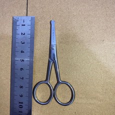 德國外貿不鏽鋼美容剪刀 鼻毛修剪器 劉海小剪刀 精準安全修容, 1個, 圓頭剪刀