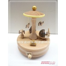 House傢飾館 發條旋轉木質音樂盒 嬰兒搖籃 (神隱少女片尾曲-總是一次又一次) 限量款/新發售