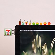 치유 램프 브랜드 장식품 작업은 장식 데스크탑 액세서리 유물을 화면 모니터 안정시킵니다., 1, P. 간판 + 음료 4잔 + 오렌지 5개