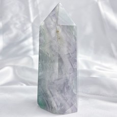 螢石柱 綠螢石 透明螢石 共生千層 山行紋 帶彩虹光, 1個