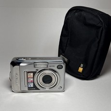 후지필름 파인픽스 A400 4.1MP 디지털 카메라 실버 레트로 스타일 + 케이스, 후지필름 파인픽스 A400 4.1MP 디지털 카메라 실