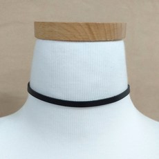 카라걸스 베이직 가죽 초커목걸이 블랙