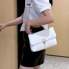 여자 하객룩 패션 결혼식 코디 화장품 수납 핸드 백 got+1571oM