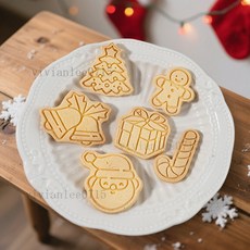 YLHT 聖誕節餅乾模具六件組，3D按壓式聖誕造型餅乾模具，烘焙裝飾翻糖工具，親子烘焙首選, 新款聖誕節圖案（6件裝）,PETG環保材料【耐用型】, 1個