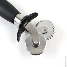 일상발견 반죽커터 제과용스테인리스반죽칼 도우커터 일정한간격패스트리커팅기 밀가루반죽자르는패스트리칼